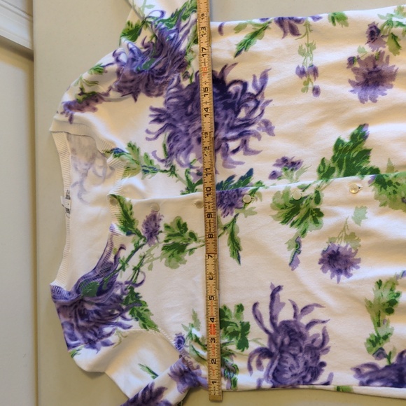 Talbots Petites Women's Size M Button Front Floral Print Cardigan Sweater - Picture 9 of 10